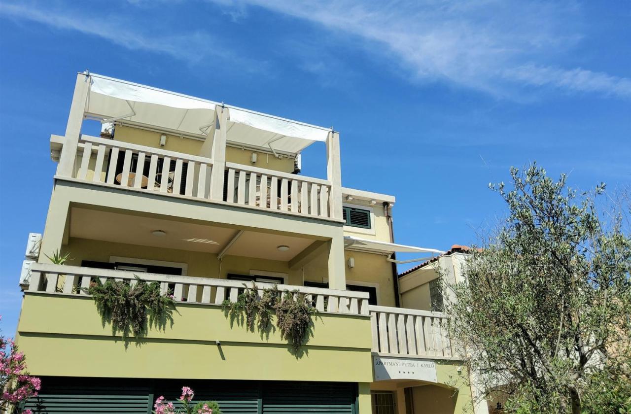 Apartments Petra I Karlo Turanj Exterior foto