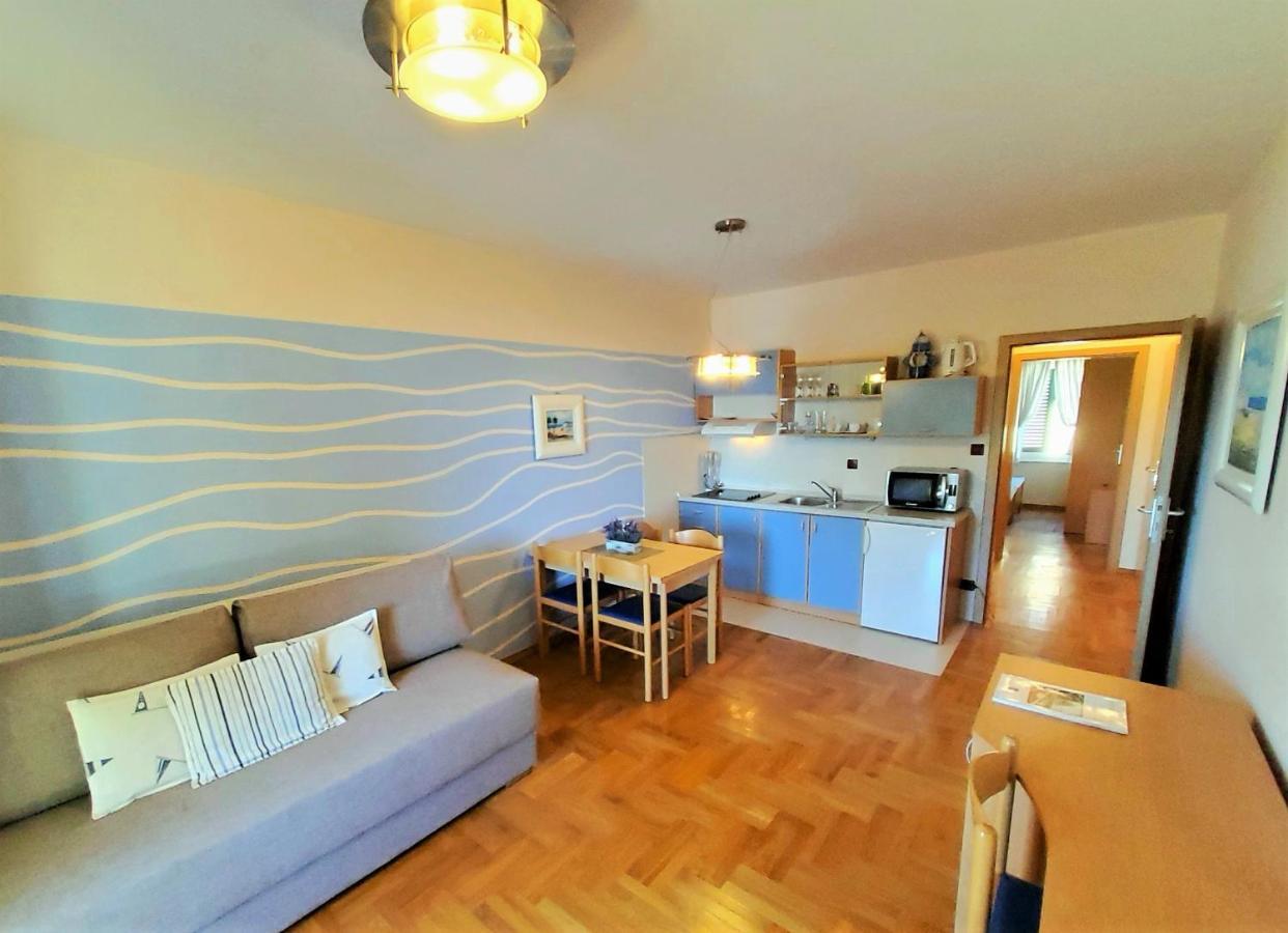 Apartments Petra I Karlo Turanj Quarto foto